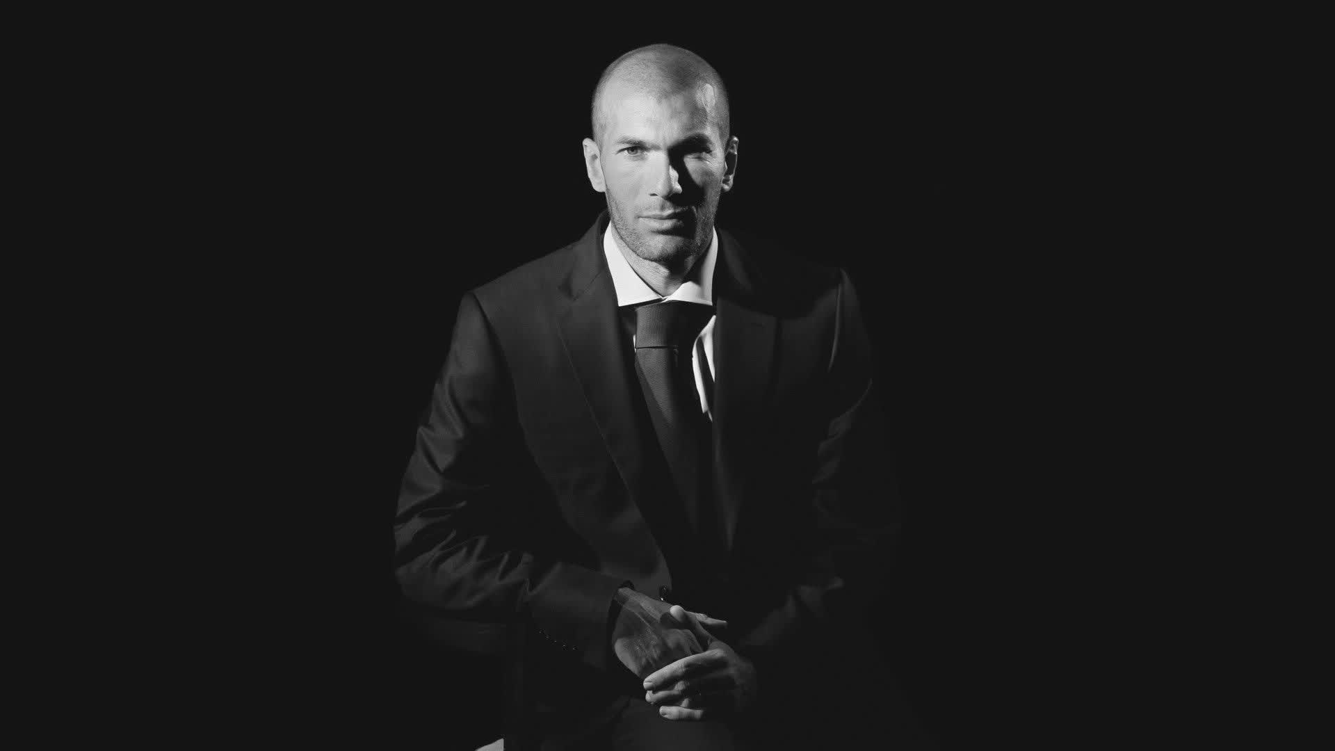 美加墨世界杯焦点战，秘鲁碾压伊朗打出惨案，C罗天神下凡主导比赛！